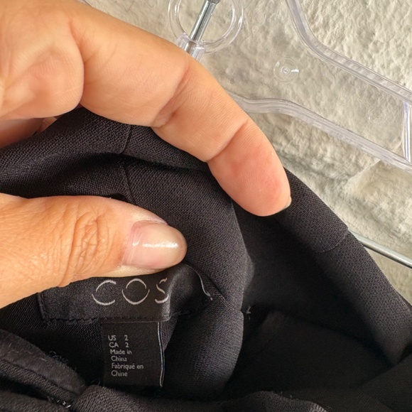 COS Paper bag pants - Picture 3 of 3